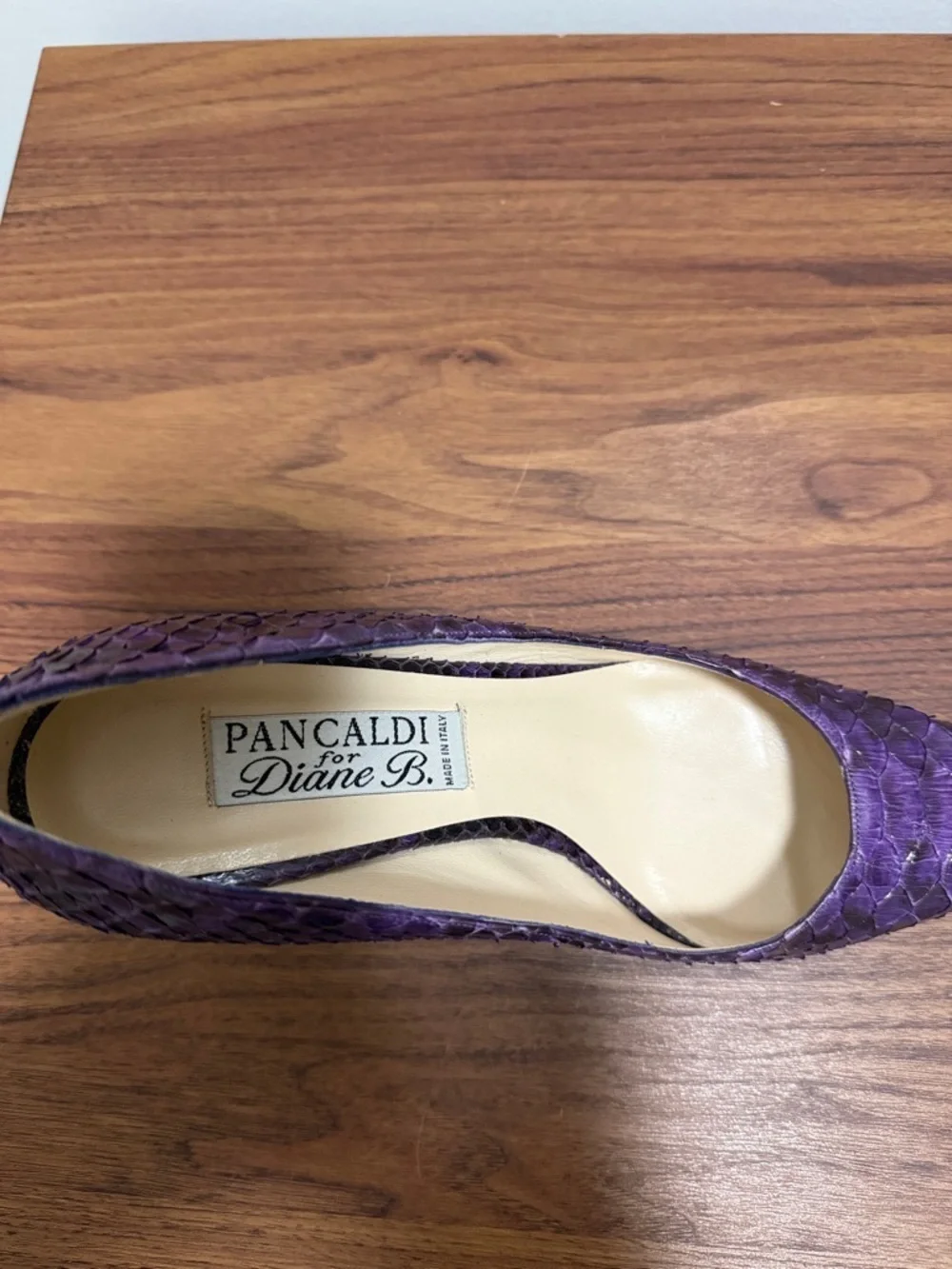 Pancaldi for Diane B Purple Snakeskin Pointed Toe Pump w/Stiletto Heel. Size 39.